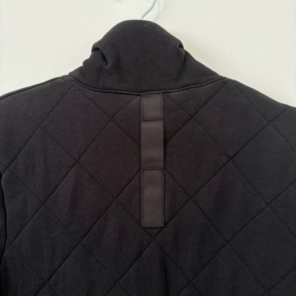 Lululemon Forever Warm Pullover Quilted Black 4 - Picture 6 of 8